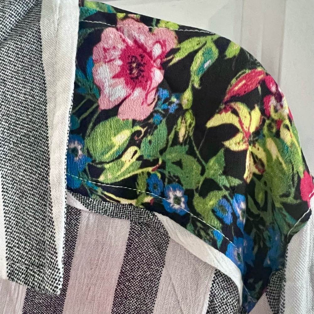 John Mark Mixed Pattern Top NWT - image 4